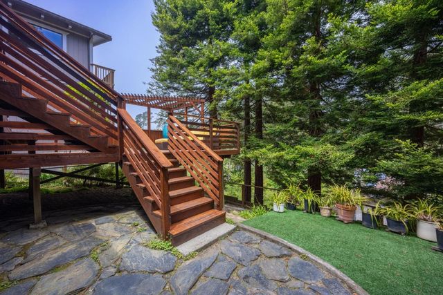 731 Lancaster Boulevard, Moss Beach, CA 94038