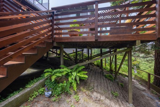 731 Lancaster Boulevard, Moss Beach, CA 94038