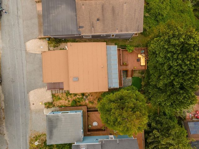731 Lancaster Boulevard, Moss Beach, CA 94038