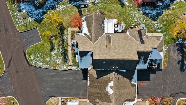 3129 Pine Manor Boulevard, Grove City, OH 43123