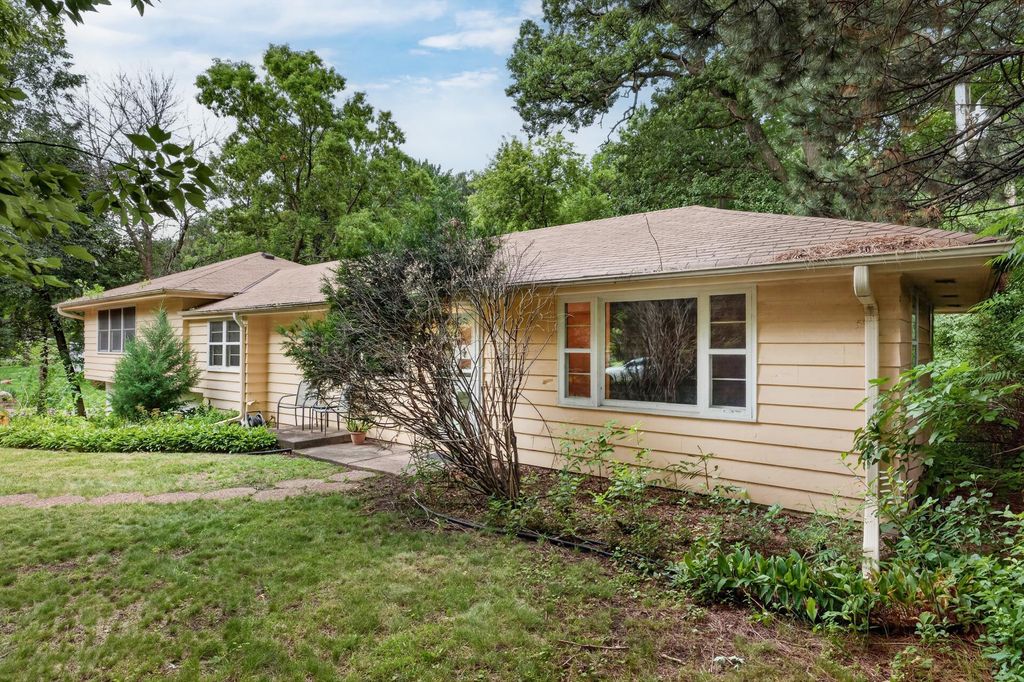 5690 Echo, Excelsior, MN 55331 — photo 2