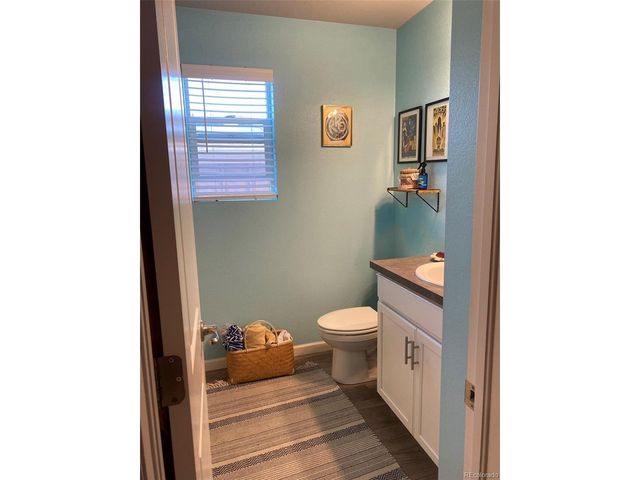 2766 Center Park Way, Berthoud, CO 80513