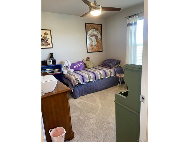 2766 Center Park Way, Berthoud, CO 80513