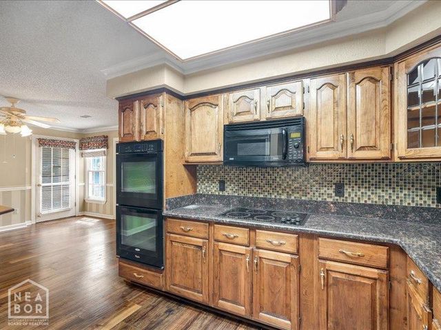 2005 Catharine, Jonesboro, AR 72401