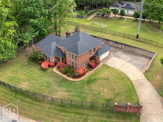 2005 Catharine, Jonesboro, AR 72401