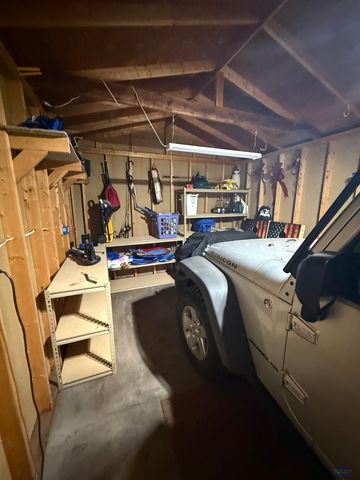 12776 BLACK FOREST RD, Rapid City, SD 57702