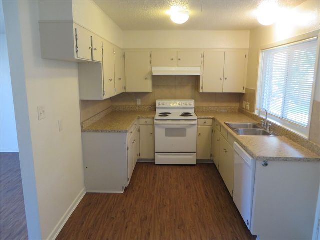 803 POWER RD B, Georgetown, TX 78628