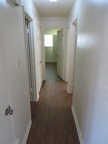 803 POWER RD B, Georgetown, TX 78628