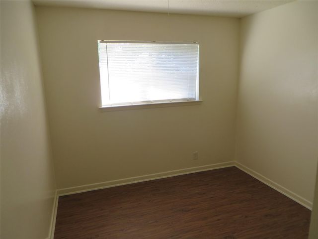 803 POWER RD B, Georgetown, TX 78628