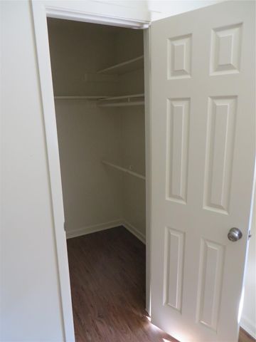 803 POWER RD B, Georgetown, TX 78628