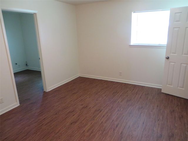 803 POWER RD B, Georgetown, TX 78628