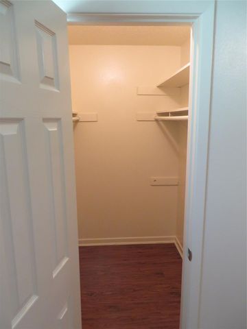 803 POWER RD B, Georgetown, TX 78628