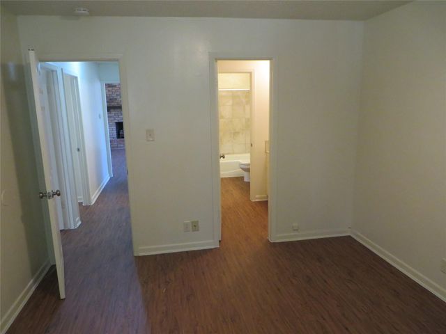 803 POWER RD B, Georgetown, TX 78628