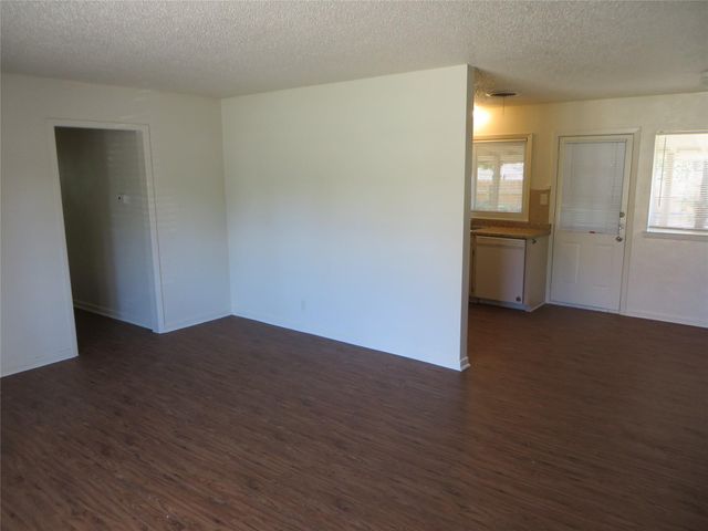 803 POWER RD B, Georgetown, TX 78628