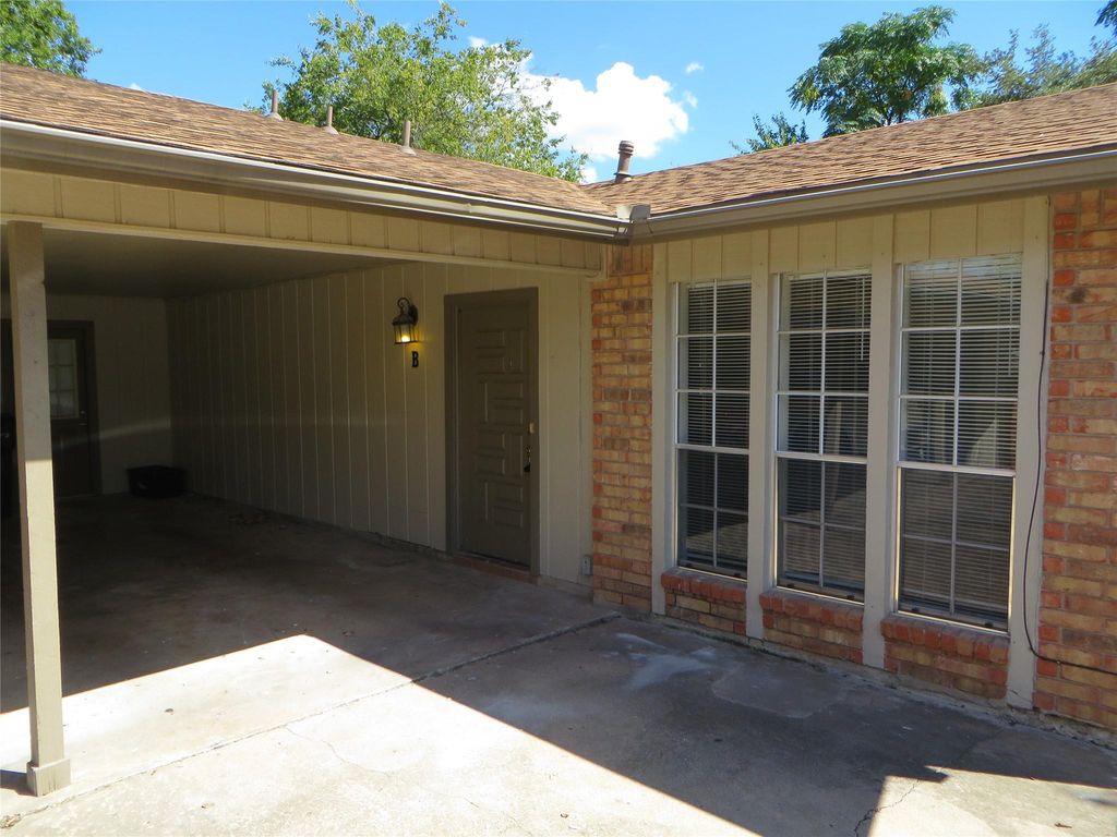 803 POWER RD B, Georgetown, TX 78628
