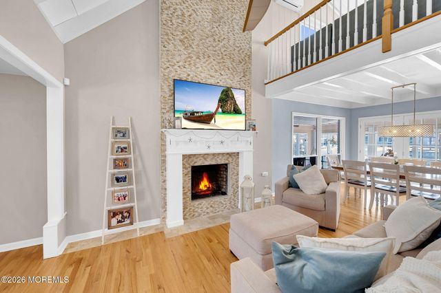 321 Stephan Avenue, Toms River, NJ 08753