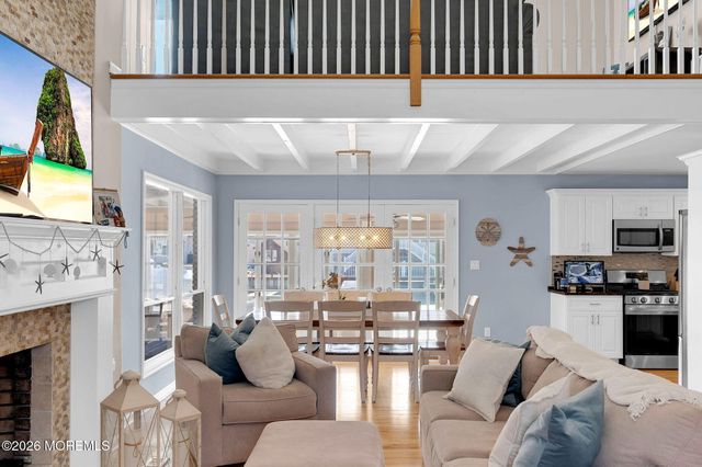 321 Stephan Avenue, Toms River, NJ 08753