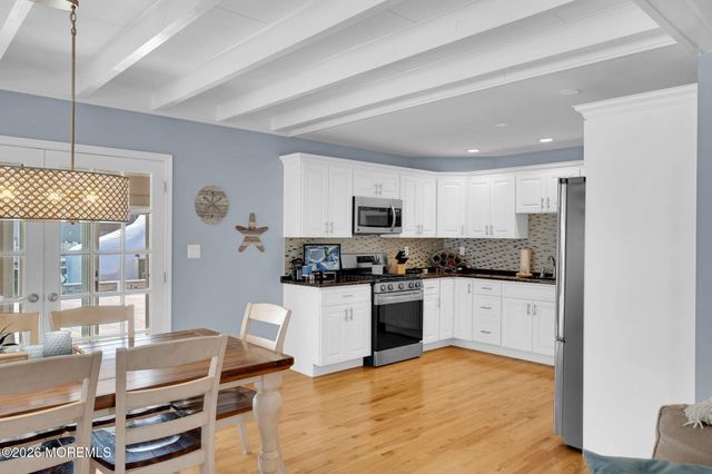 321 Stephan Avenue, Toms River, NJ 08753