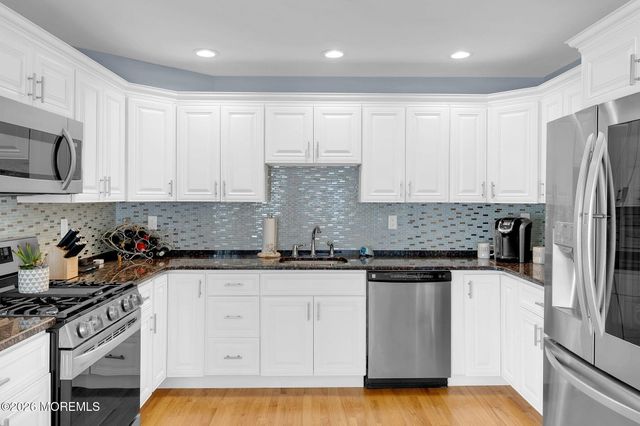 321 Stephan Avenue, Toms River, NJ 08753