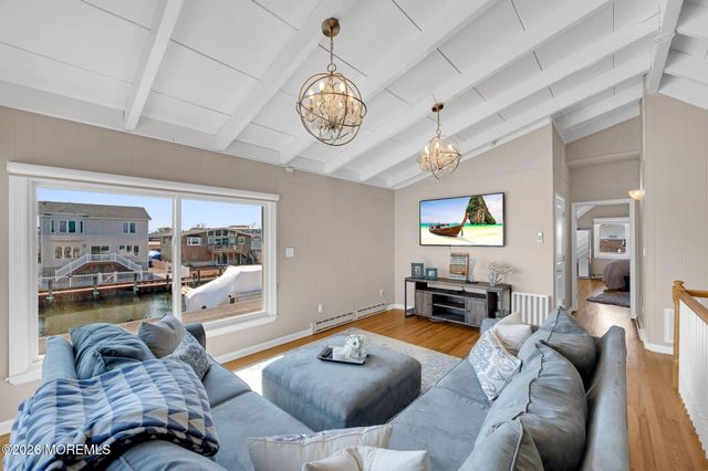 321 Stephan Avenue, Toms River, NJ 08753