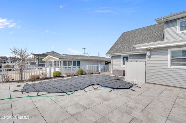 321 Stephan Avenue, Toms River, NJ 08753