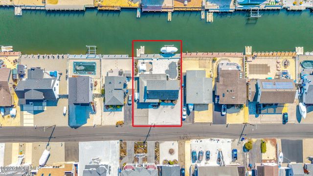 321 Stephan Avenue, Toms River, NJ 08753