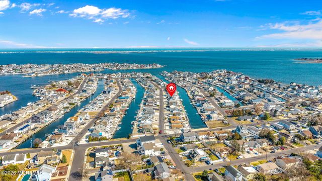 321 Stephan Avenue, Toms River, NJ 08753