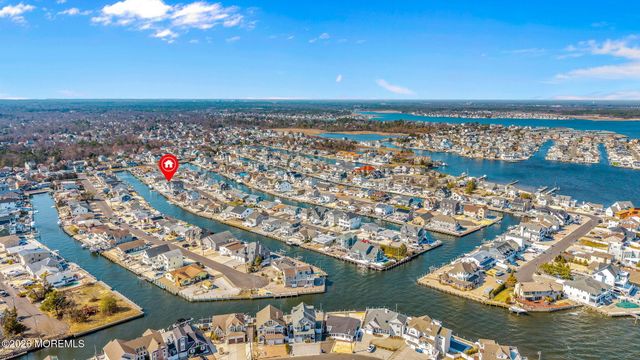 321 Stephan Avenue, Toms River, NJ 08753