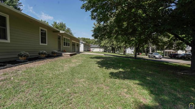 123 Lincoln AVE, Holton, KS 66436