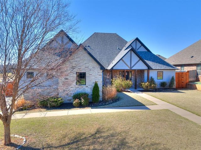 604 Maple Hill Road, Norman, OK 73069