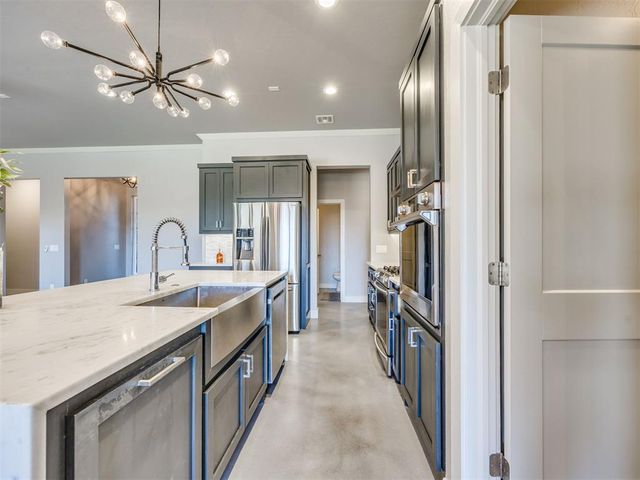 604 Maple Hill Road, Norman, OK 73069