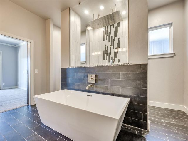 604 Maple Hill Road, Norman, OK 73069