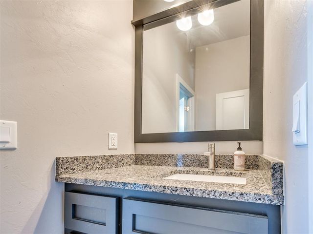 604 Maple Hill Road, Norman, OK 73069