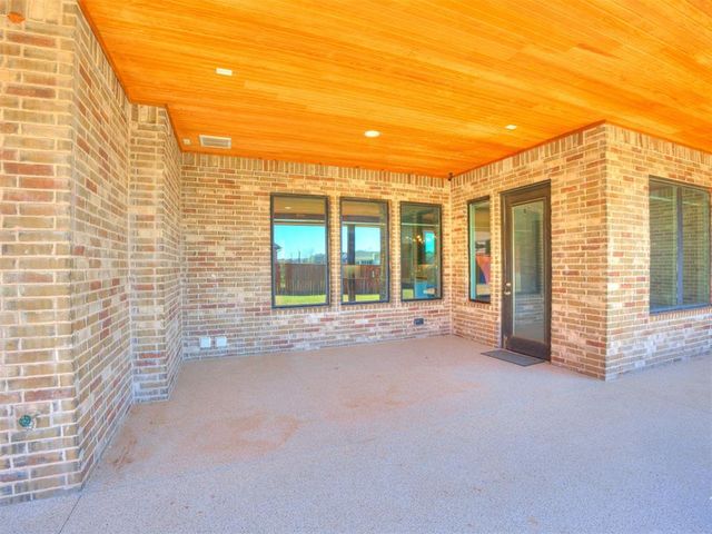 604 Maple Hill Road, Norman, OK 73069