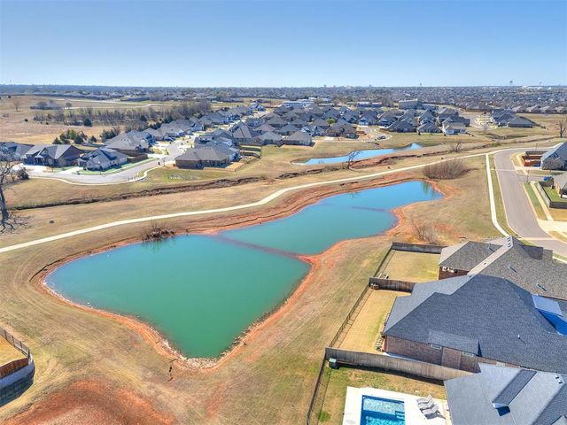 604 Maple Hill Road, Norman, OK 73069