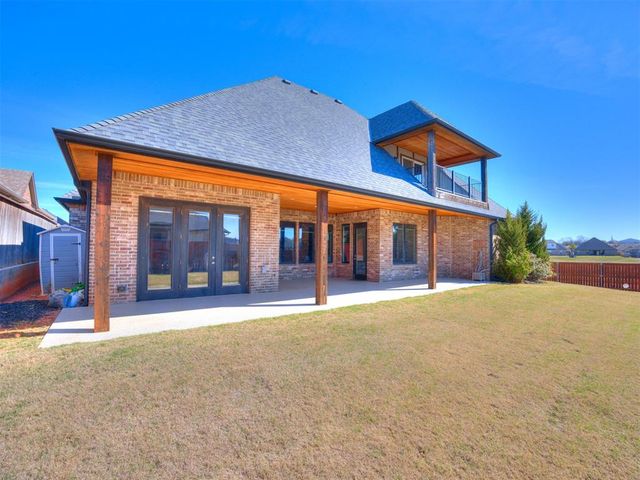 604 Maple Hill Road, Norman, OK 73069