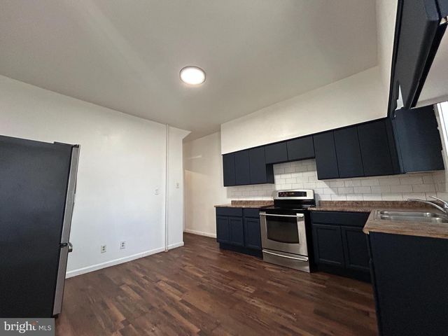 806 N 18TH, Harrisburg, PA 17103