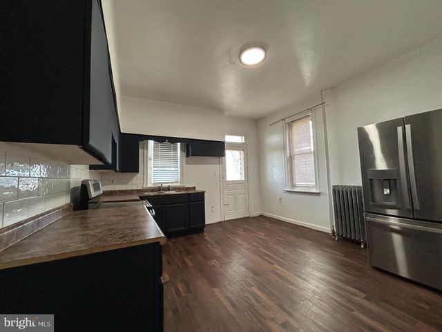 806 N 18TH, Harrisburg, PA 17103