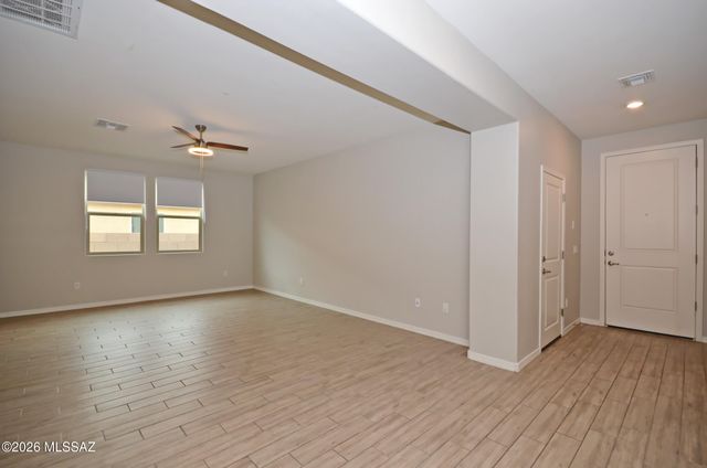 8854 E Stone Meadow Circle, Tucson, AZ 85730