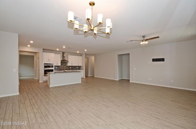 8854 E Stone Meadow Circle, Tucson, AZ 85730