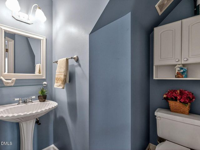 4500 Rivershyre Way, Raleigh, NC 27616