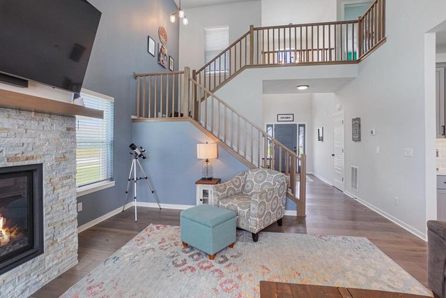 35233 Walleye COURT, Oconomowoc, WI 53066