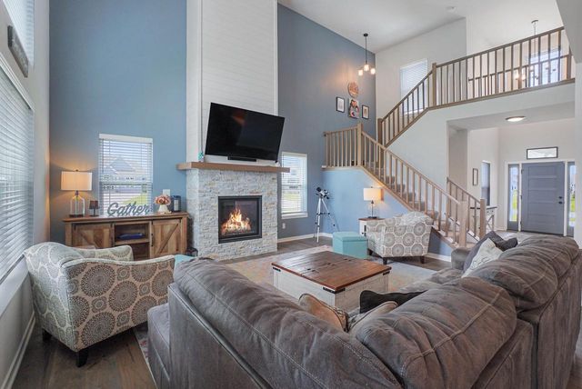 35233 Walleye COURT, Oconomowoc, WI 53066
