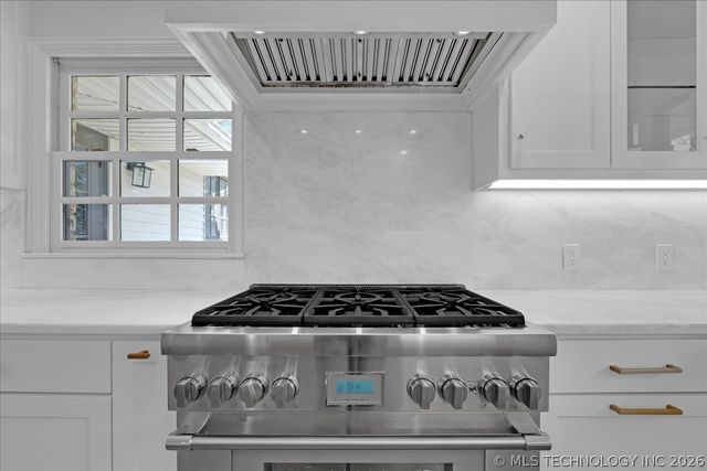 3138 S Zunis Place, Tulsa, OK 74105