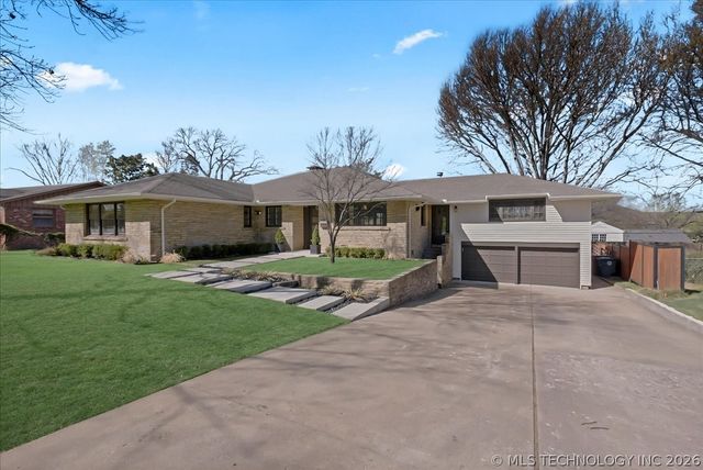 3138 S Zunis Place, Tulsa, OK 74105