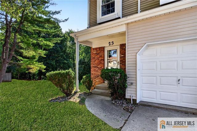23 Thistle Court, Old Bridge, NJ 07747