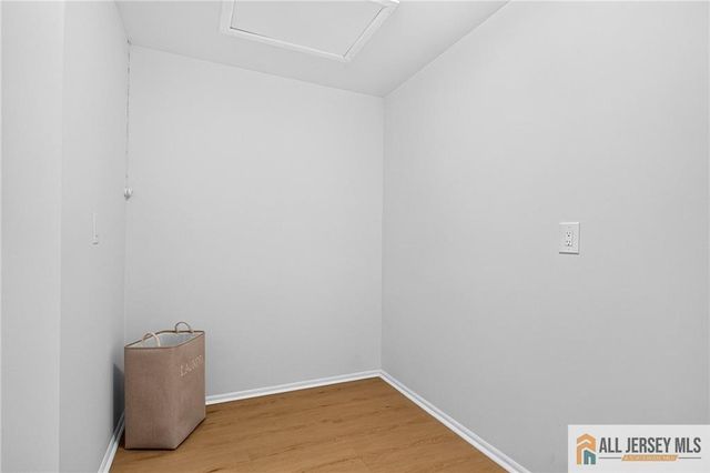 23 Thistle Court, Old Bridge, NJ 07747