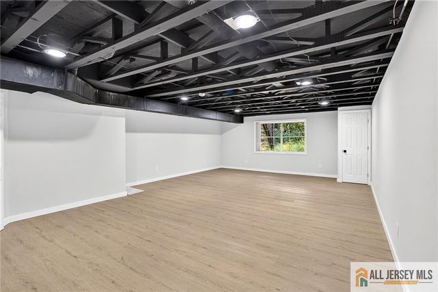 23 Thistle Court, Old Bridge, NJ 07747