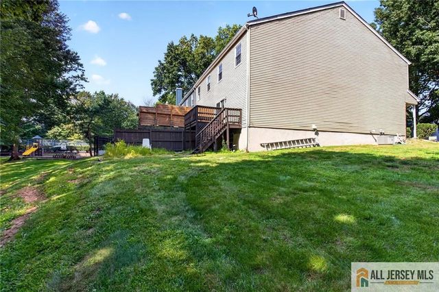 23 Thistle Court, Old Bridge, NJ 07747