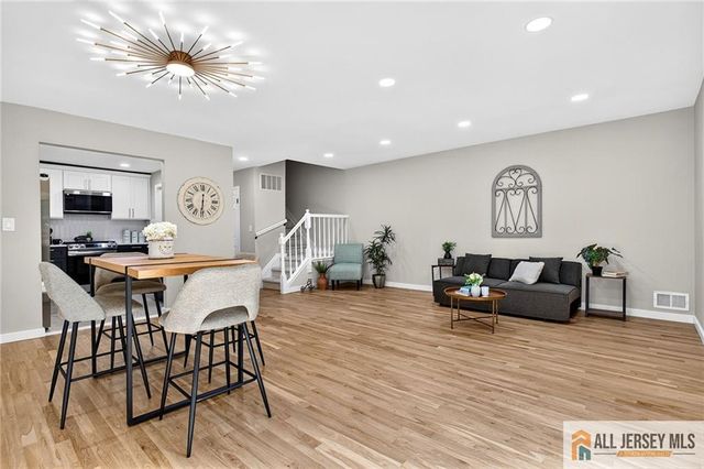 23 Thistle Court, Old Bridge, NJ 07747
